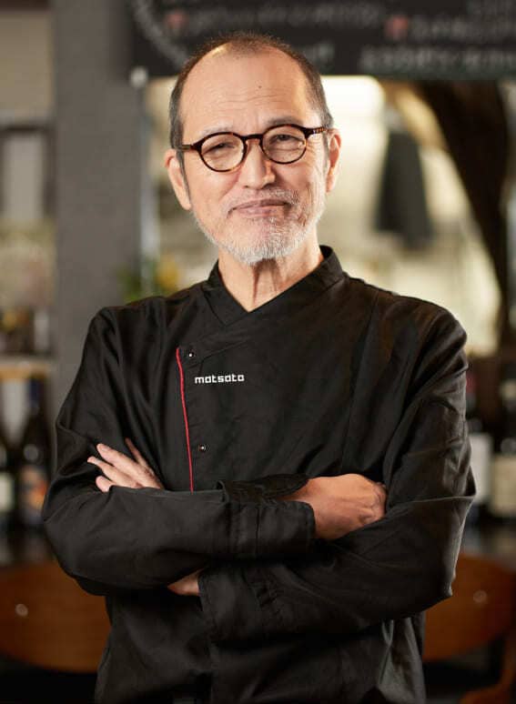 Emiliano Endrizzi z Huusk nožem